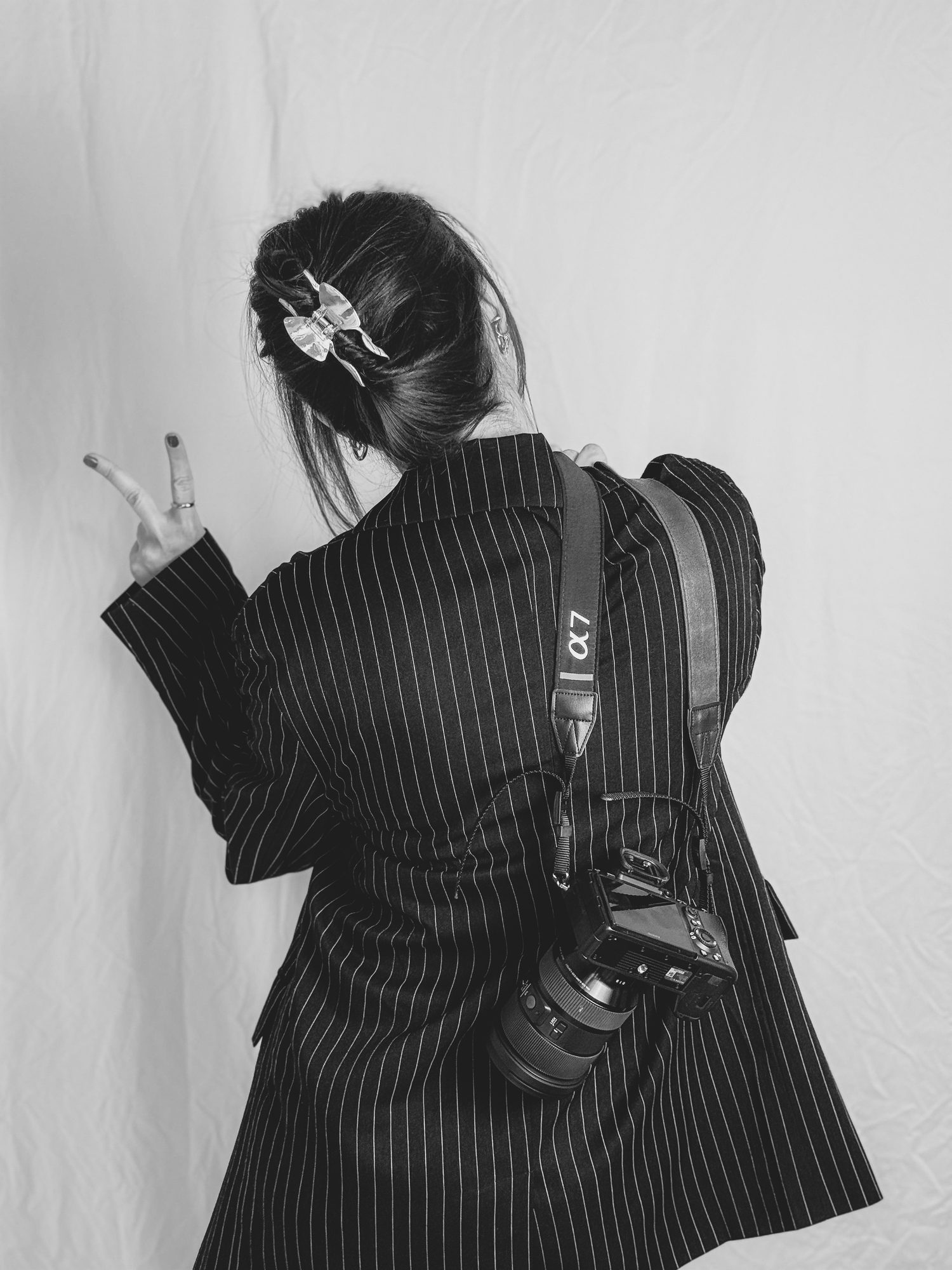 Viktoria From mit Kamera